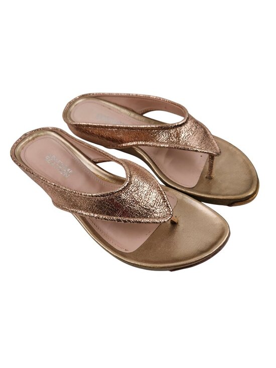 Kenneth Cole Reaction Shoes - Kenneth Cole Reaction Flip Flop Wedge Sandals Womens 7.5M Water Park Gold